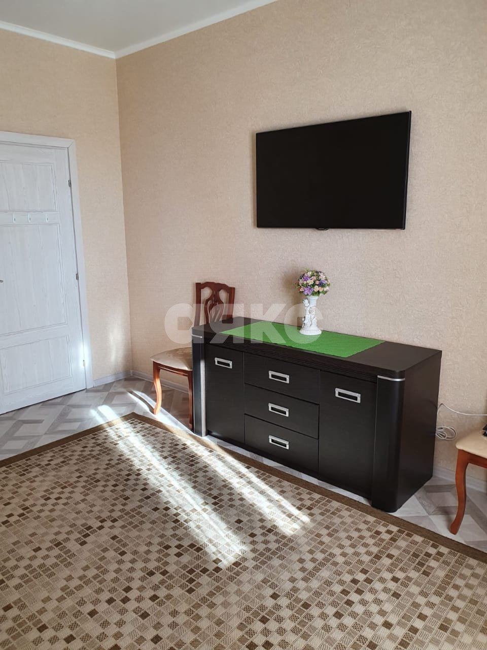 Фото №6: 2-комнатная квартира 64 м² - Геленджик, Толстый Мыс, ул. Южная, 35/1