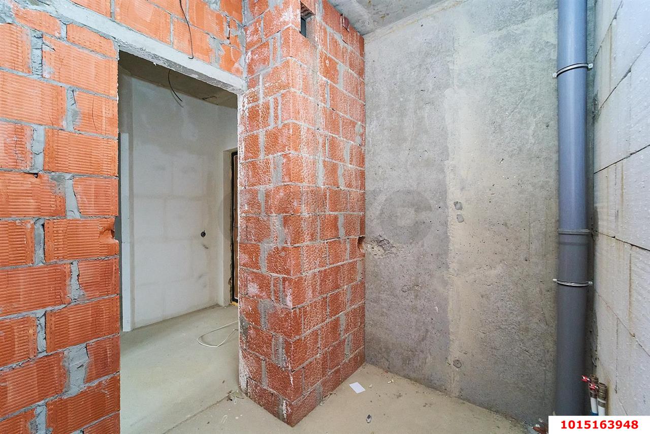 Фото №10: 1-комнатная квартира 36 м² - Краснодар, имени Петра Метальникова, ул. Петра Метальникова, 38