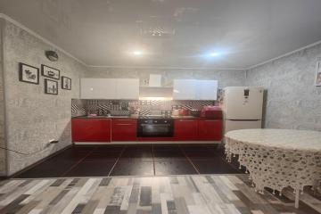 Фото №1: 2-комнатная квартира 60 м² - Краснодар, мкр. Прикубанский внутригородской округ, ул. Краеведа Соловьёва, 6