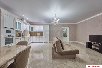 Фото №1: 3-комнатная квартира 111 м² - Краснодар, мкр. Западный внутригородской округ, ул. Кожевенная, 22