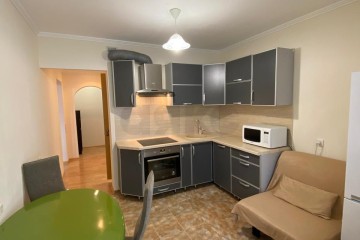 Фото №2: 1-комнатная квартира 46 м² - Краснодар, мкр. Юбилейный, ул. имени Калинина, 13к58