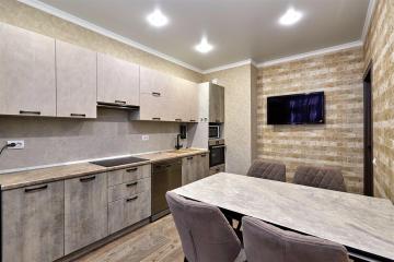 Фото №1: 3-комнатная квартира 70 м² - Краснодар, мкр. Губернский, ул. Домбайская, 63