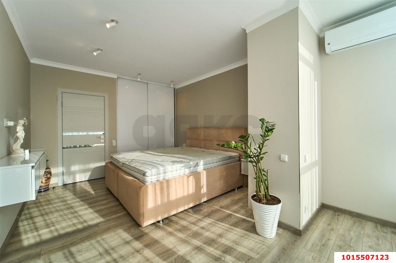 Фото №10: 3-комнатная квартира 100 м² - Краснодар, Прикубанский внутригородской округ, 40 лет Победы, мкр. жилой комплекс Достоевский, ул. Декабристов, 59