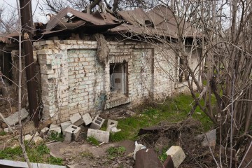 Фото №1: Земельный участок под ИЖС - Мариуполь, п. Горький, ул. Кизирова