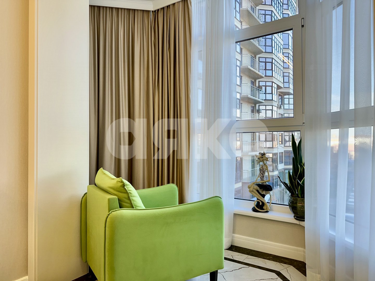 Фото №6: 2-комнатная квартира 83 м² - Анапа, жилой комплекс Консул, ул. Шевченко, 3