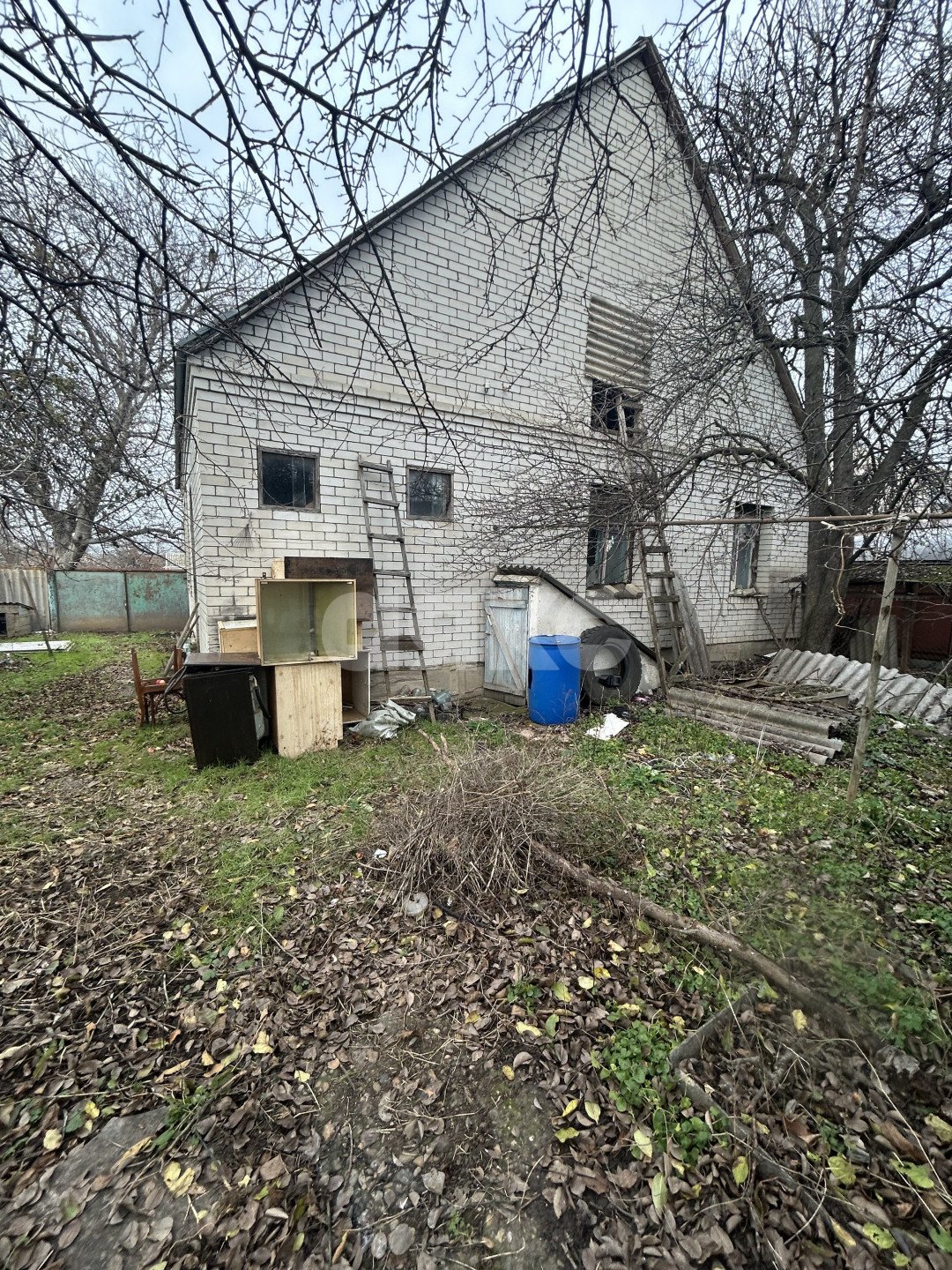 Фото №1: Дом 80 м² + 10 сот. - Новокубанск, ул. Мичурина, 67