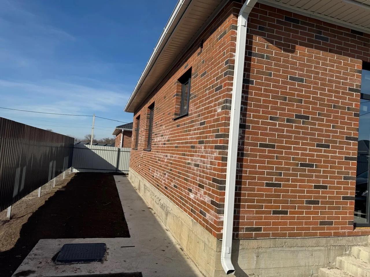 Фото №5: Дом 124 м² + 4.3 сот. - Динская, мкр. Северный, ул. 300-летия Кубанского Войска, 80