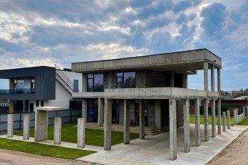 Фото №1: Дом 230 м² - Козет, ул. Махоша, 48/4