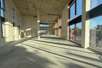 Фото №5: Торговое помещение 541 м² - Краснодар, ж/м Пашковский, ул. имени В.Н. Мачуги, 49