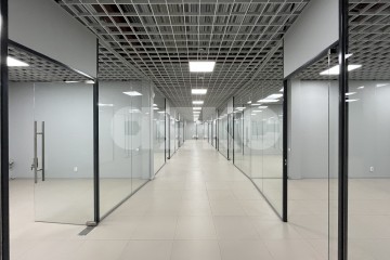 Фото №3: Коммерция 660 м² - Ростов-на-Дону, р. Ленинский, пр-кт Будённовский, 42