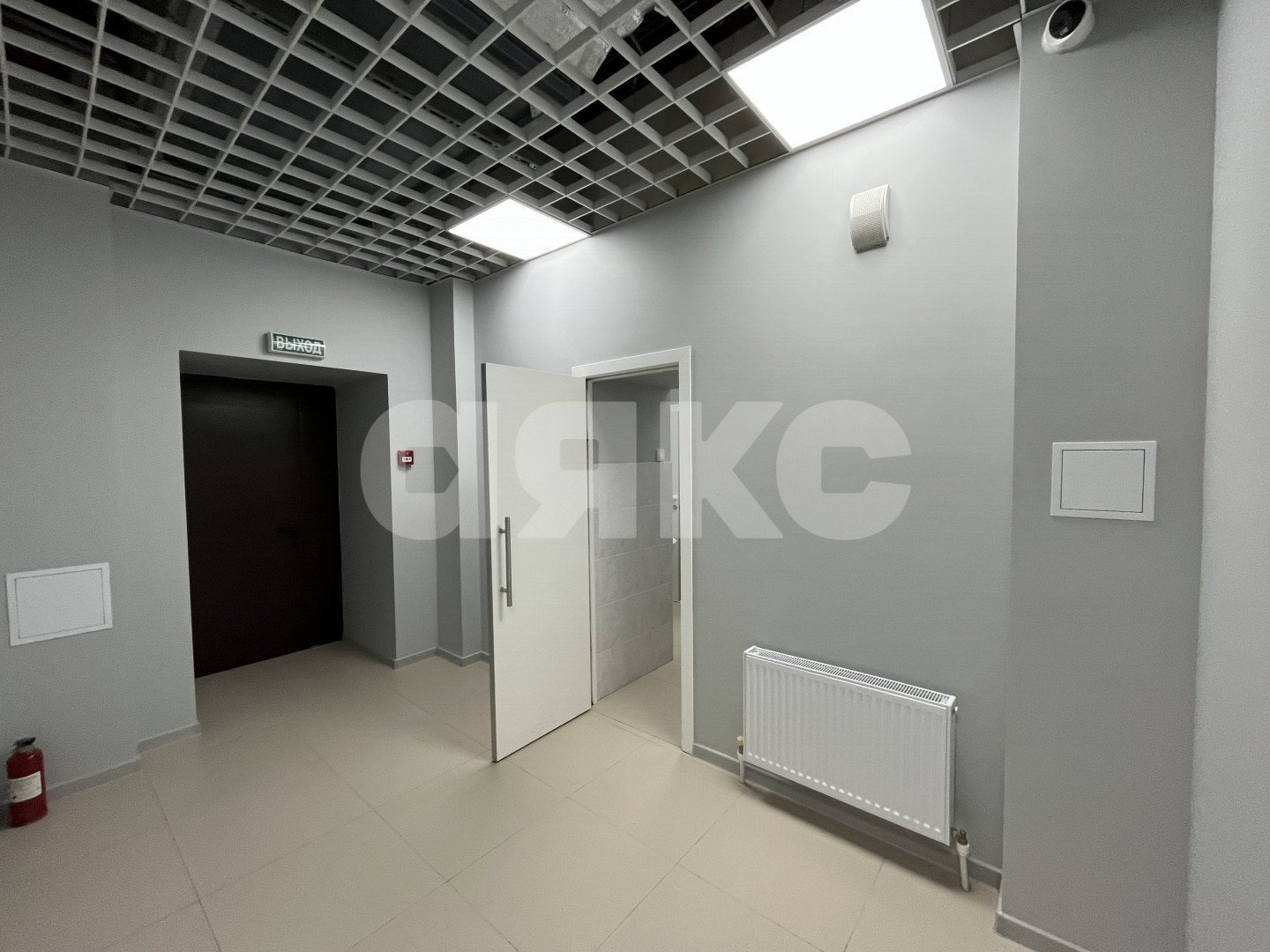 Фото №5: Коммерция 660 м² - Ростов-на-Дону, Ленинский, пр-кт Будённовский, 42