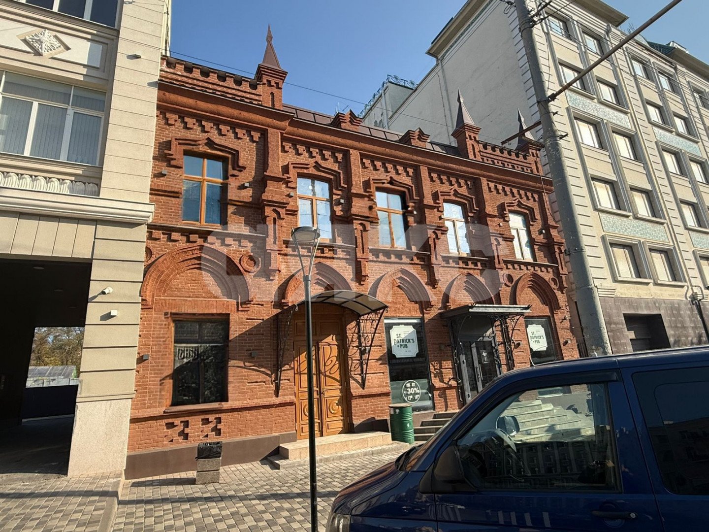 Фото №1: Коммерция 660 м² - Ростов-на-Дону, Ленинский, пр-кт Будённовский, 42