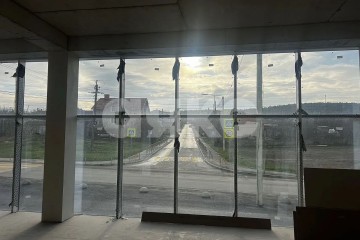 Фото №3: Коммерция 400 м² - Симферополь, мкр. Луговое, ул. Мамак, 32