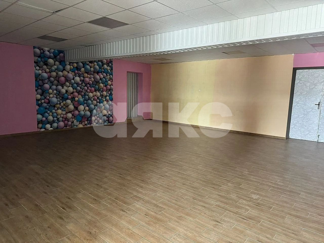 Фото №4: Коммерция 420 м² - Старый Крым, ул. Чапаева, 32