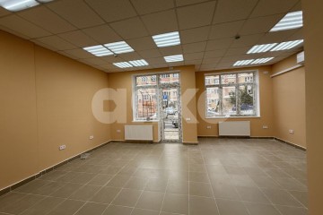 Фото №3: Коммерция 80 м² - Ростов-на-Дону, мкр. жилой комплекс Западная Резиденция, пер. Чаленко, 17/1