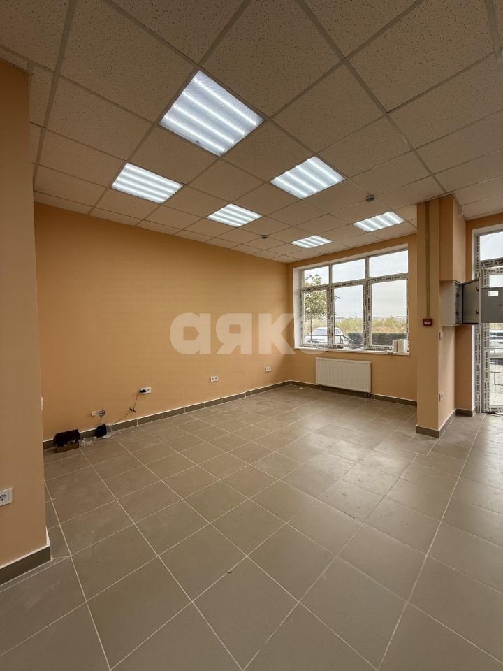 Фото №5: Коммерция 80 м² - Ростов-на-Дону, жилой комплекс Западная Резиденция, пер. Чаленко, 17/1