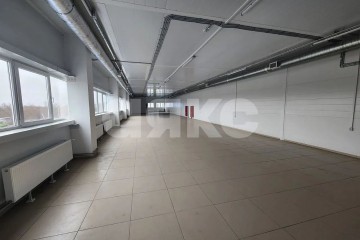 Фото №3: Коммерция 290 м² - Ростов-на-Дону, мкр. Западный, ул. Пескова, 1