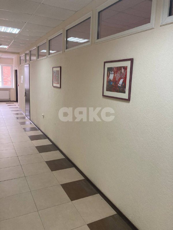 Фото №10: Коммерция 1037 м² - Шахты, Артём, ул. Жукова, 9