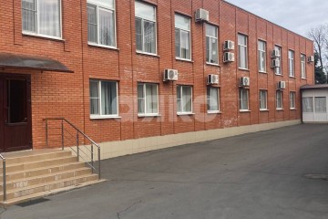 Фото №1: Коммерция 1037 м² - Шахты, п. Артём, ул. Жукова, 9