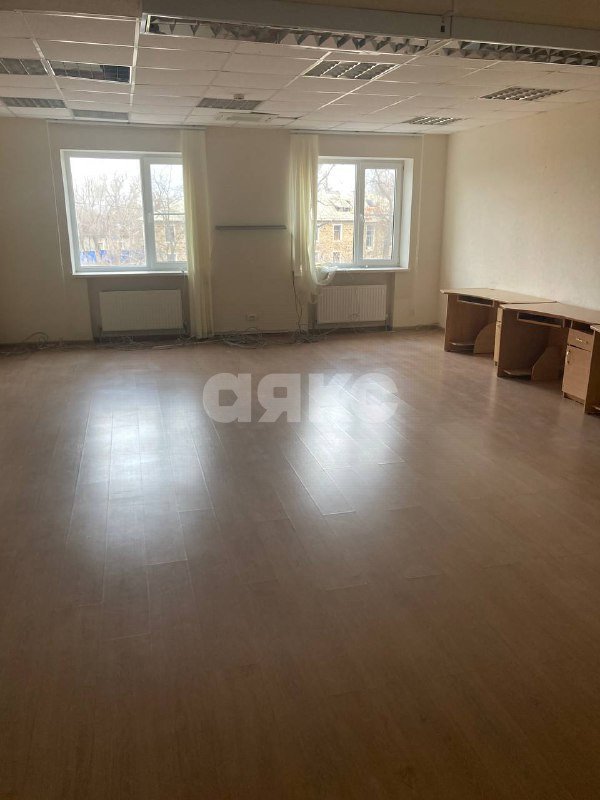 Фото №20: Коммерция 1037 м² - Шахты, Артём, ул. Жукова, 9