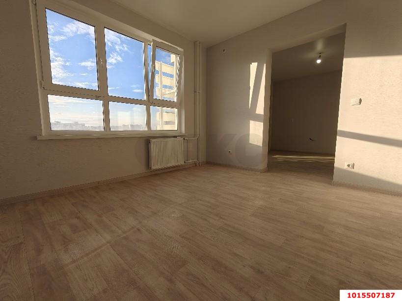 Фото №3: 1-комнатная квартира 33 м² - Краснодар, Прикубанский внутригородской округ, Восточный, мкр. жилой комплекс Квартал № 6, ул. Генерал-лейтенанта Александра Сапрунова, 42