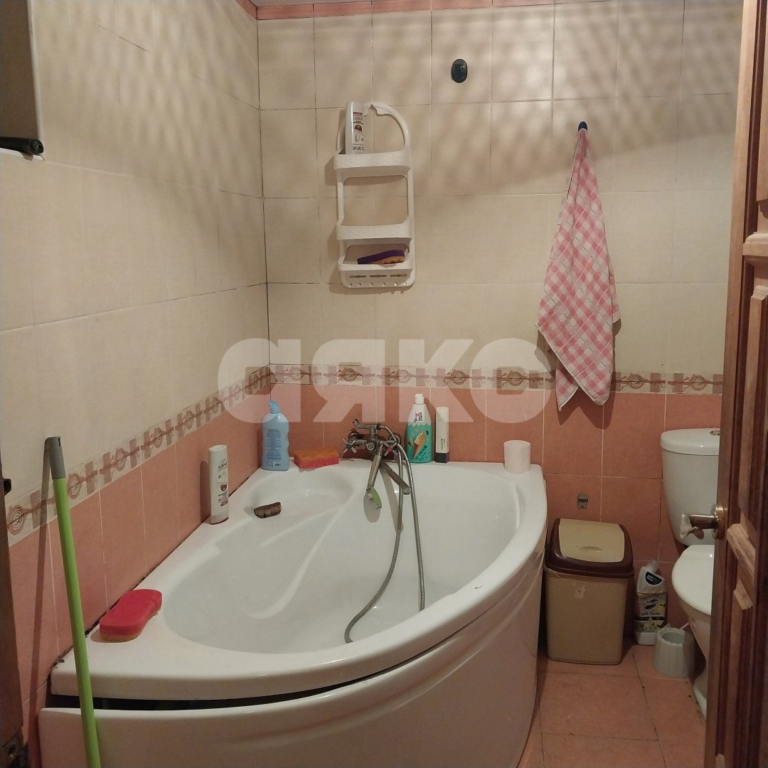 Фото №1: Дом 82 м² + 7 сот. - Армавир, ул. площадь Ленина