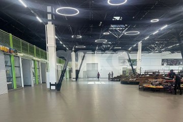 Фото №3: Коммерция 1500 м² - Ялта, ул. Южнобережное шоссе, 38