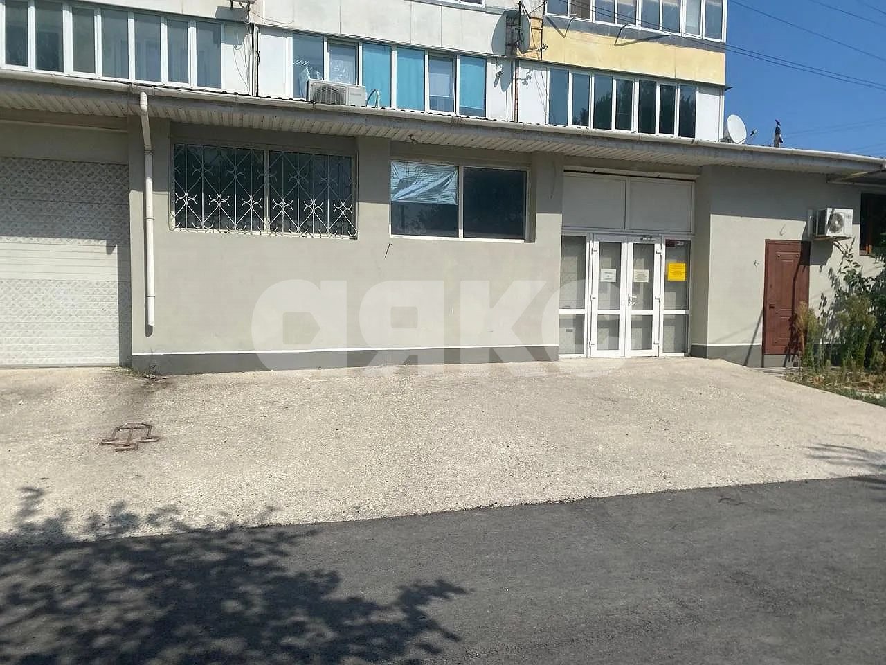 Фото №2: Коммерция 444 м² - Феодосия, ул. Крымская, 66А