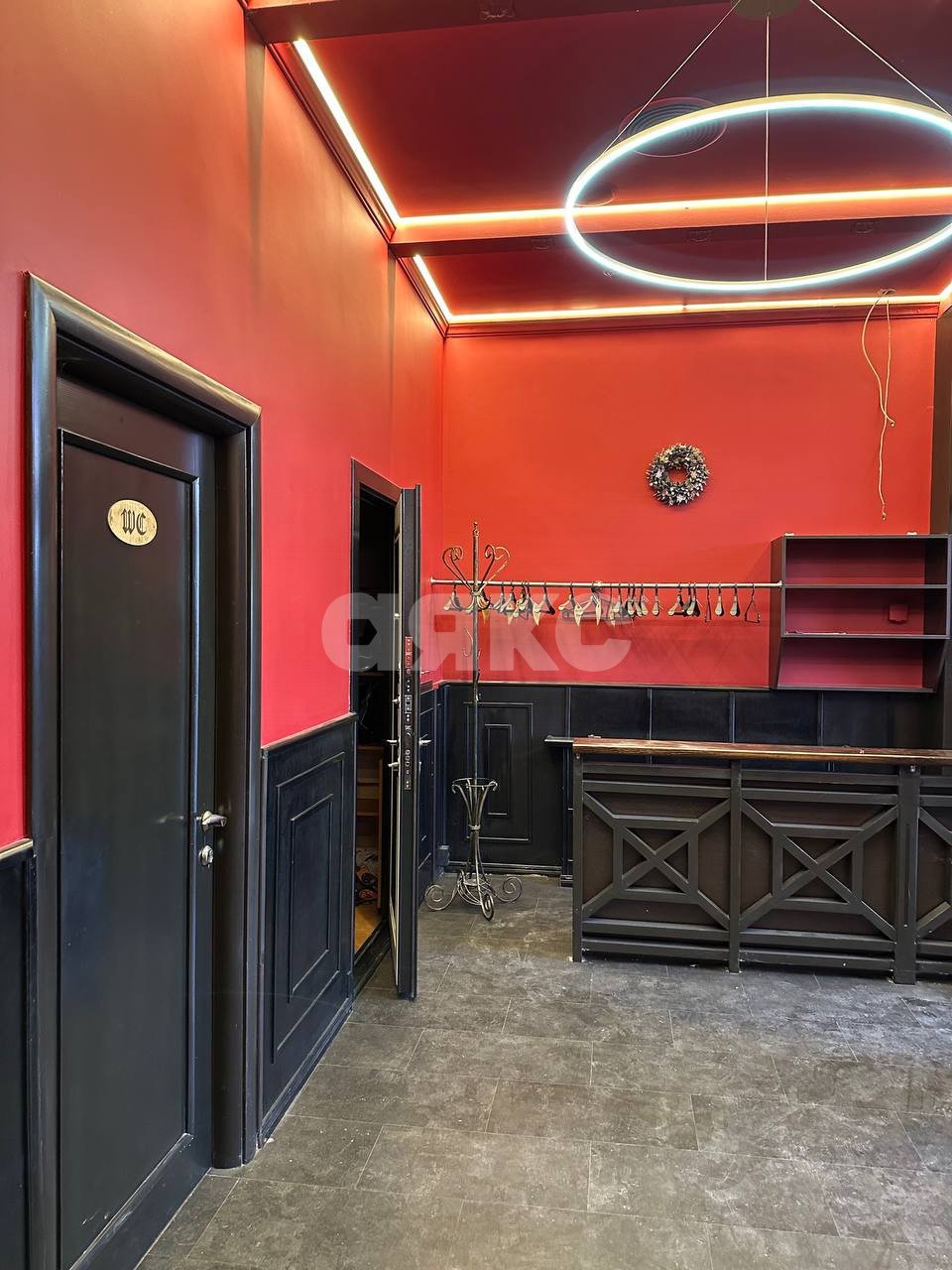 Фото №2: Коммерция 740 м² - Новопавловка, ул. Заречная, 33