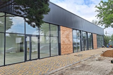 Фото №2: Коммерция 460 м² - Керчь, ул. Кирова, 1