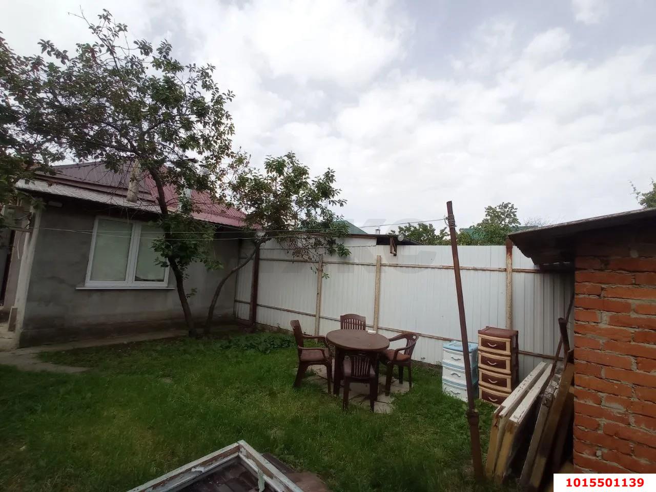 Фото №8: Часть дома 40 м² + 1.1 сот. - Краснодар, 9-й километр, пр-д 1-й  Сафонова, 36