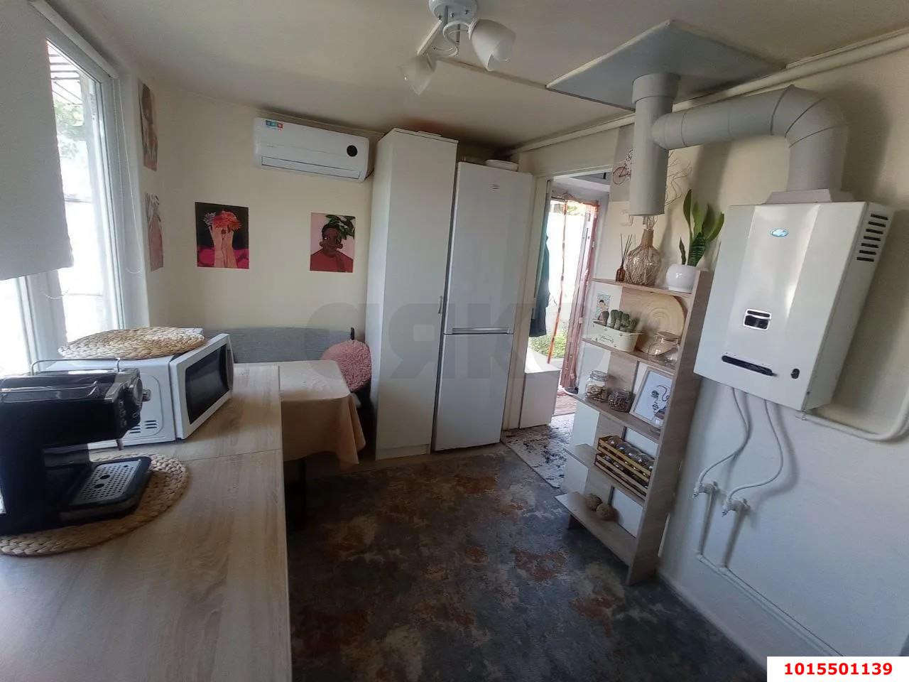 Фото №3: Часть дома 40 м² + 1.1 сот. - Краснодар, 9-й километр, пр-д 1-й  Сафонова, 36