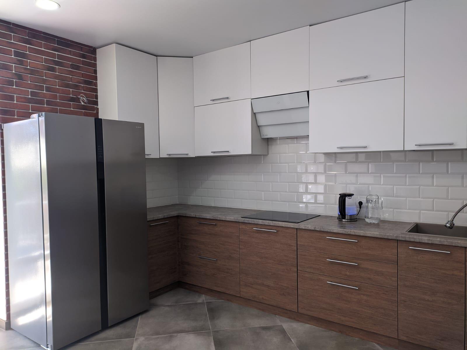 Фото №2: Дом 172 м² + 2 сот. - Новомихайловский, мкр. Лесной, ул. Ленина, 4