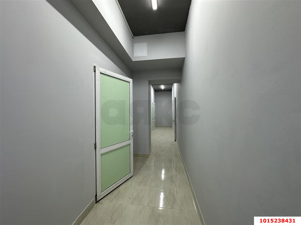 Фото №2: Коммерция 280 м² - Динская, мкр. жилой комплекс Белые Росы, ул. Спортивная, 2