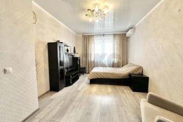 Фото №1: 1-комнатная квартира 40 м² - Краснодар, мкр. Участок №24, ул. Трудовой Славы, 43