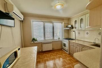 Фото №1: 2-комнатная квартира 43 м² - Краснодар, мкр. Гидростроителей, ул. имени Невкипелого, 19