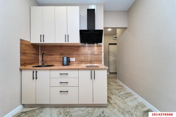 Фото №1: 1-комнатная квартира 36 м² - Краснодар, мкр. Горхутор, ул. имени Дзержинского, 110Ак1