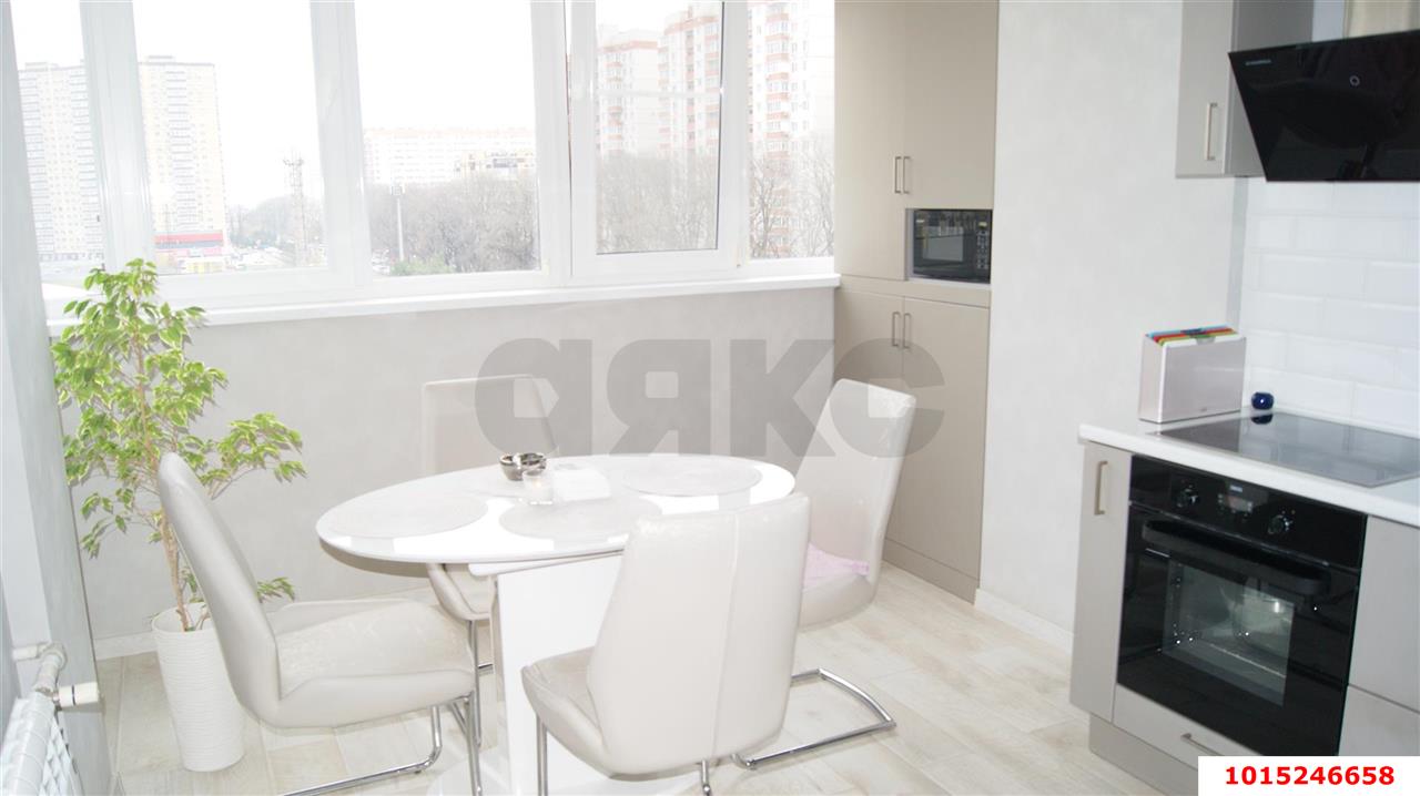 Фото №3: 2-комнатная квартира 50 м² - Краснодар, Краевая Клиническая Больница, ул. Восточно-Кругликовская, 90