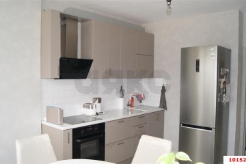 Фото №2: 2-комнатная квартира 50 м² - Краснодар, мкр. Краевая Клиническая Больница, ул. Восточно-Кругликовская, 90