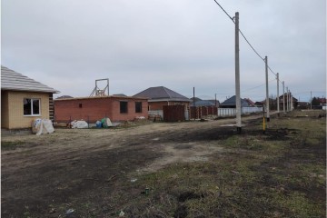 Фото №1: Земельный участок под ИЖС 4 сот. - Южный, ул. Севастопольская