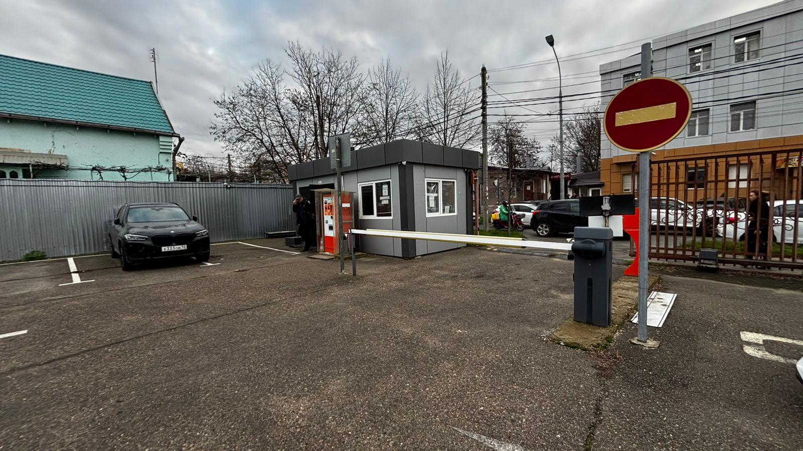 Фото №4: Коммерция 11 м² - Краснодар, Западный внутригородской округ, мкр. Центральный, ул. Ленина, 29