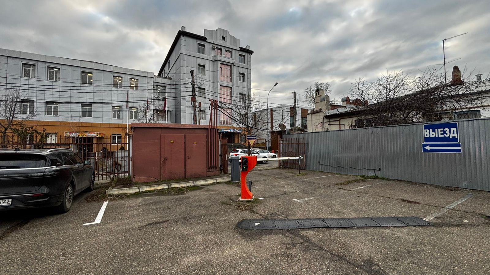 Фото №6: Коммерция 11 м² - Краснодар, Западный внутригородской округ, мкр. Центральный, ул. Ленина, 29