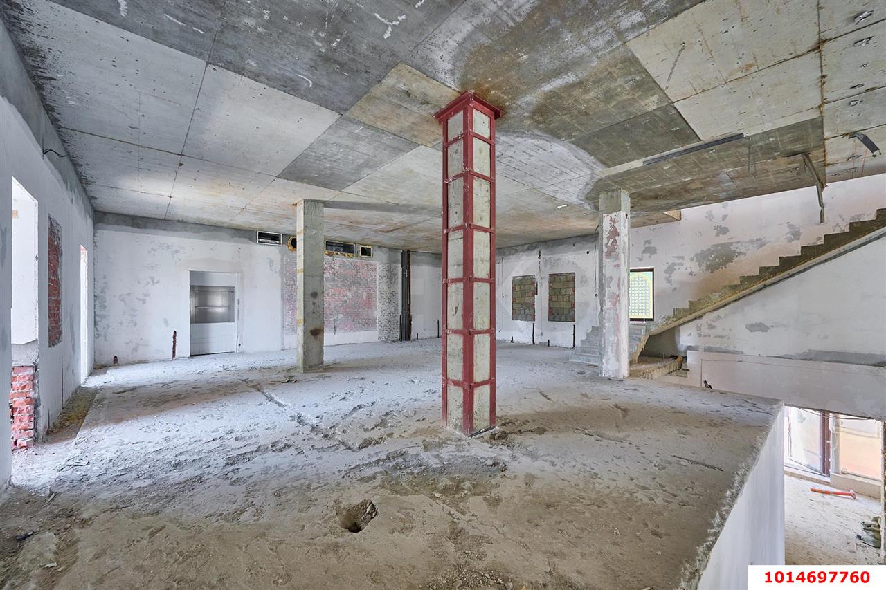 Фото №7: Коммерция 934 м² - Краснодар, Центральный внутригородской округ, мкр. Центральный, ул. Красная, 184/2