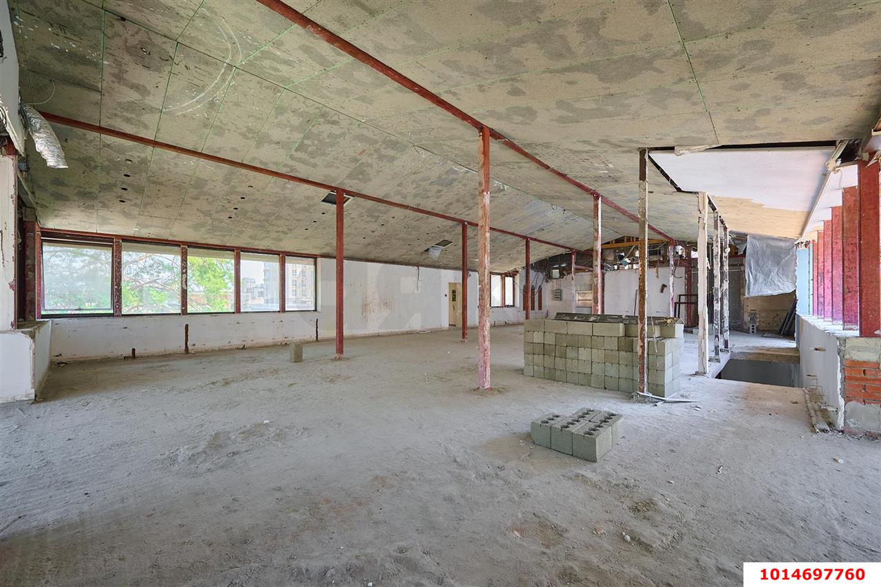 Фото №11: Коммерция 934 м² - Краснодар, Центральный внутригородской округ, мкр. Центральный, ул. Красная, 184/2