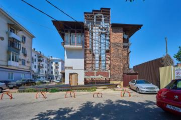 Фото №2: Коммерция 934 м² - Краснодар, мкр. Центральный, ул. Красная, 184/2