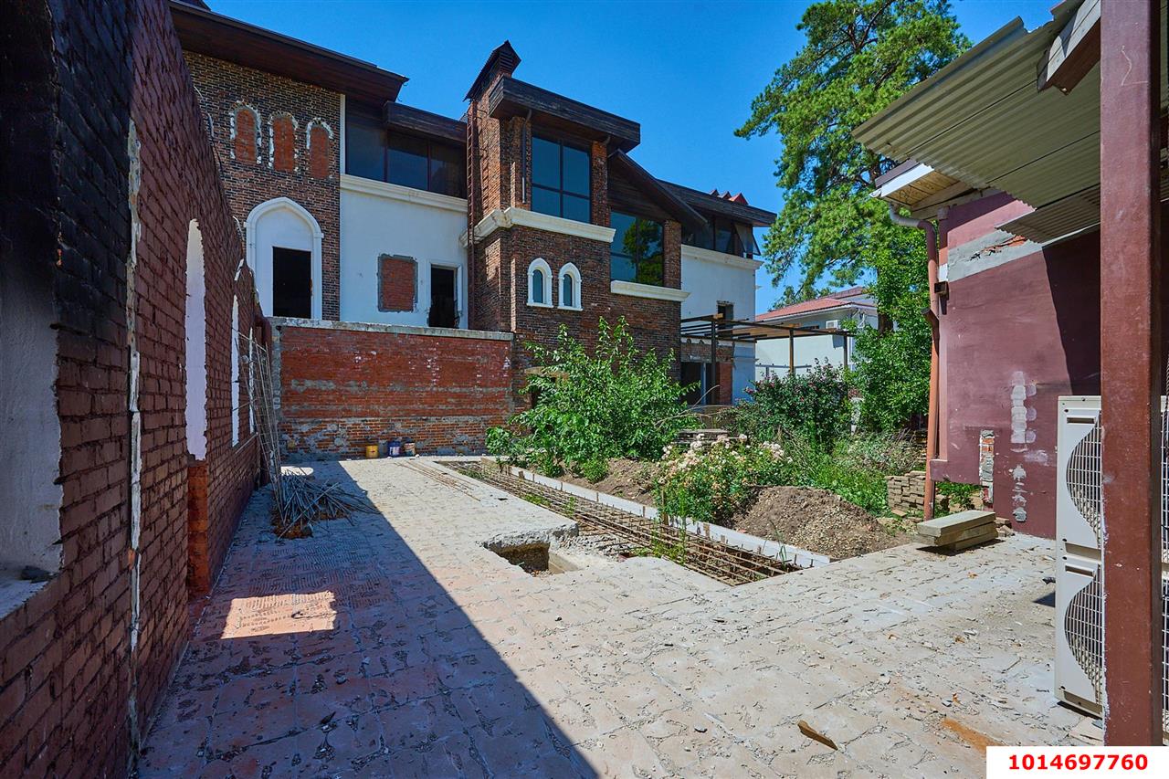 Фото №14: Коммерция 934 м² - Краснодар, Центральный внутригородской округ, мкр. Центральный, ул. Красная, 184/2