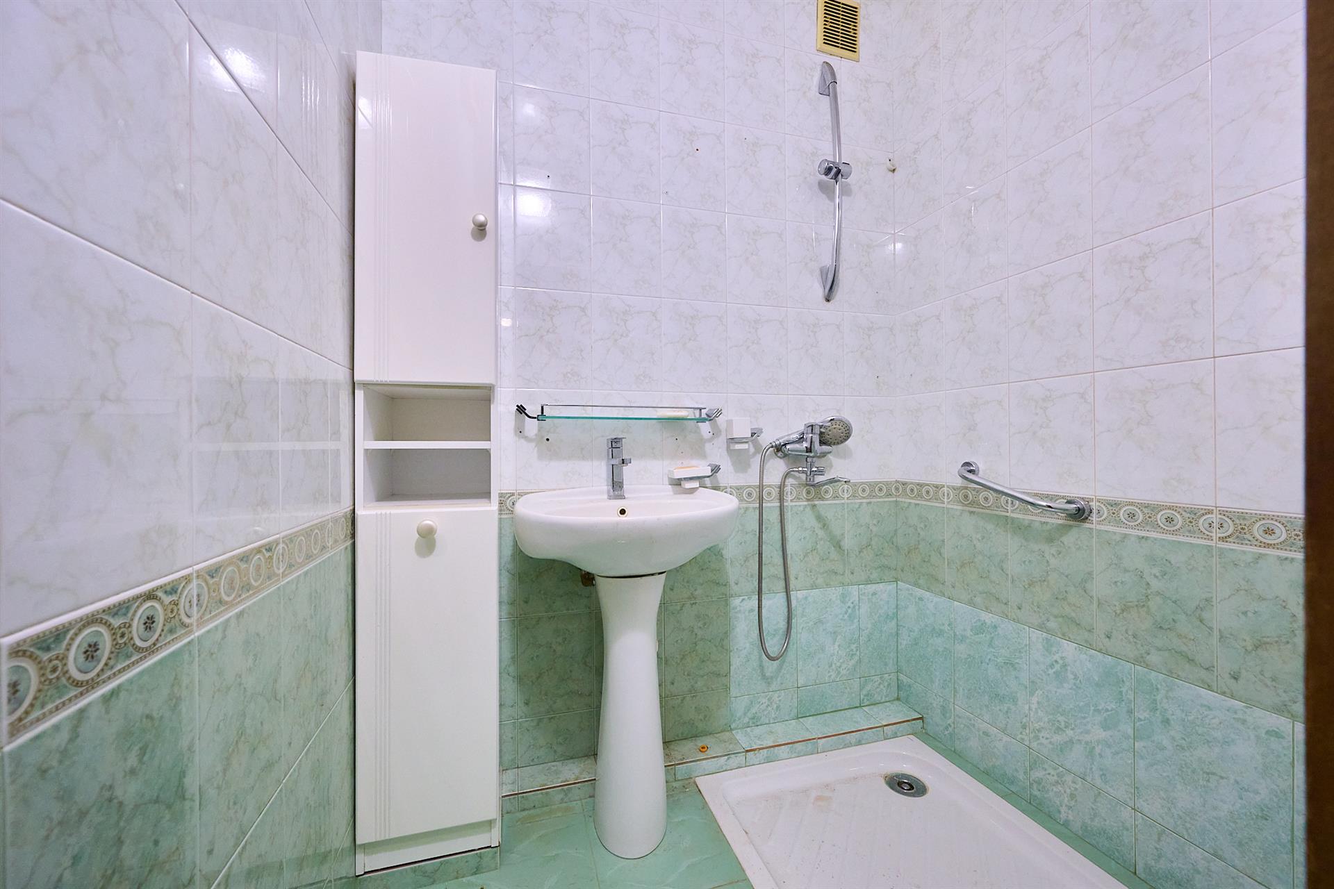 Фото №13: 4-комнатная квартира 88 м² - Краснодар, Центральный внутригородской округ, мкр. Центральный, ул. Митрофана Седина, 206