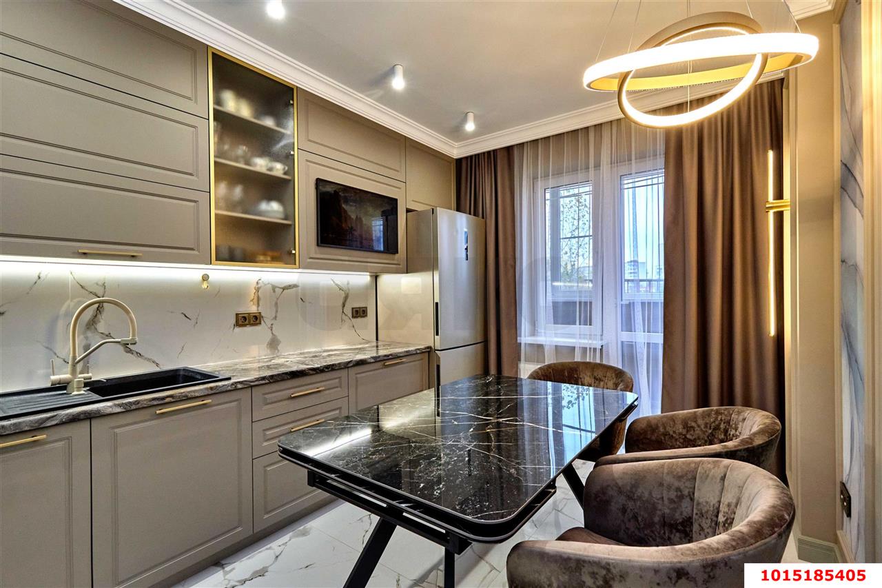 Фото №1: 2-комнатная квартира 65 м² - Краснодар, жилой комплекс Все Свои, ул. Колхозная, 5