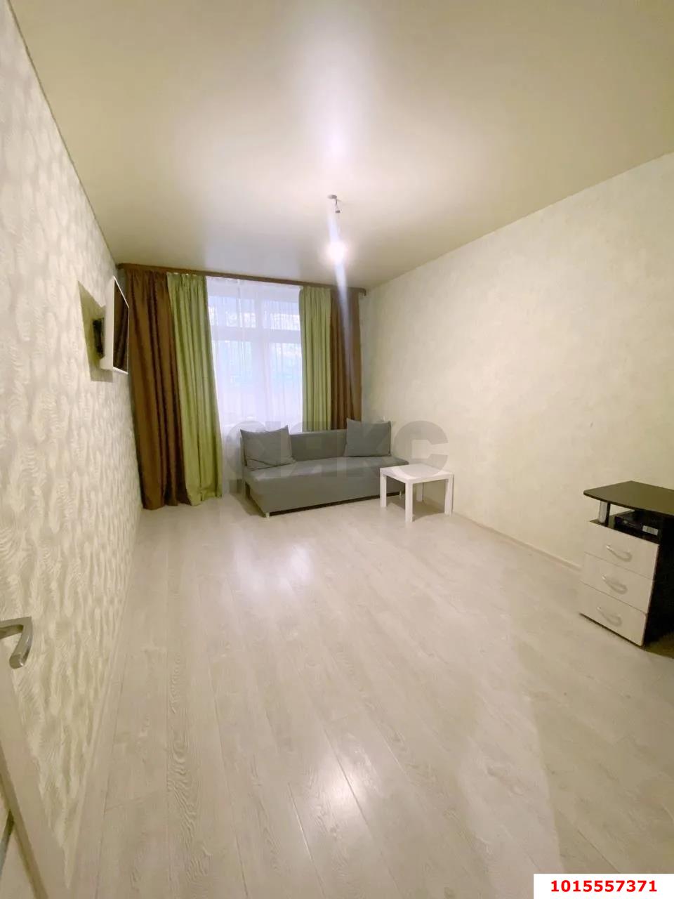 Фото №1: 2-комнатная квартира 60 м² - Краснодар, Краевая Клиническая Больница, ул. им. Героя Яцкова И.В., 9