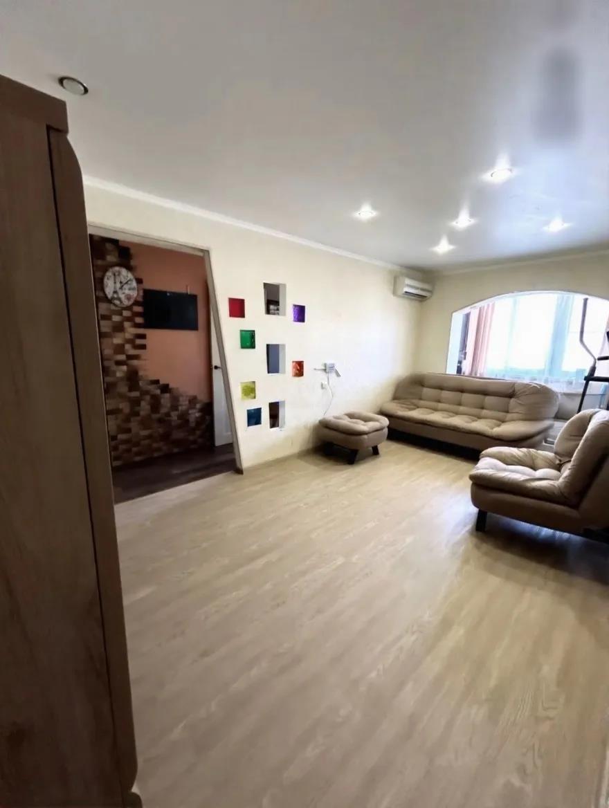 Фото №1: 2-комнатная квартира 45 м² - Краснодар, ул. Гагарина, 145